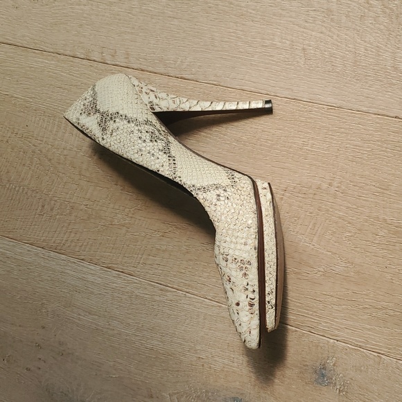 Elizabeth and James shoes - Picture 8 of 10